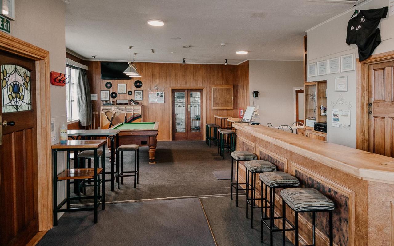 Hokitika Pioneer Hotel Luaran gambar