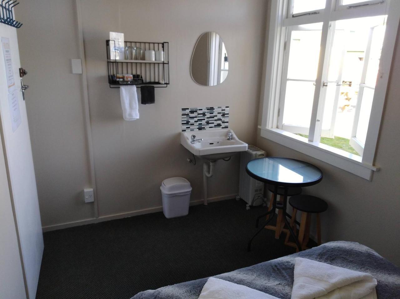 Hokitika Pioneer Hotel Luaran gambar