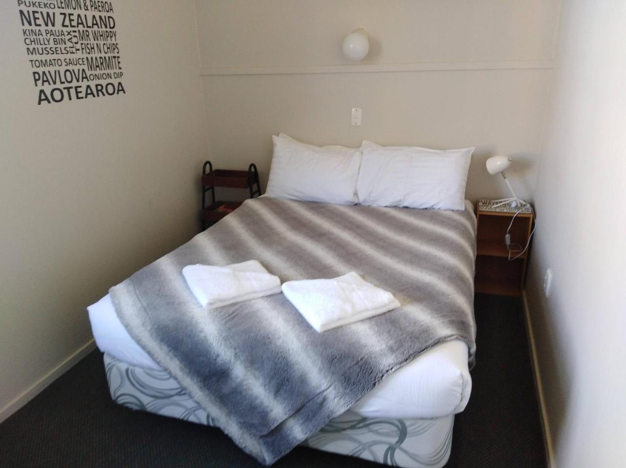 Hokitika Pioneer Hotel Luaran gambar